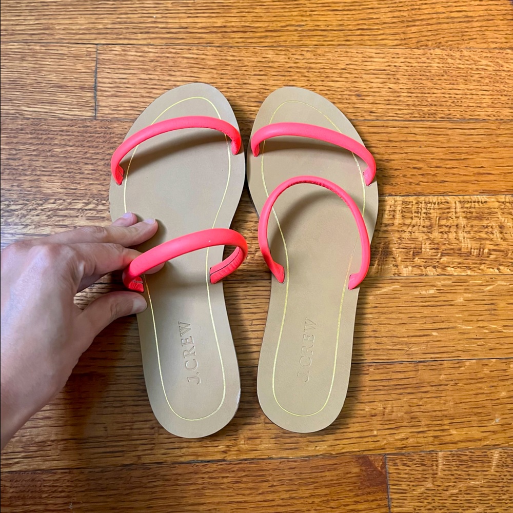 Two strap sandal in flamingo pink